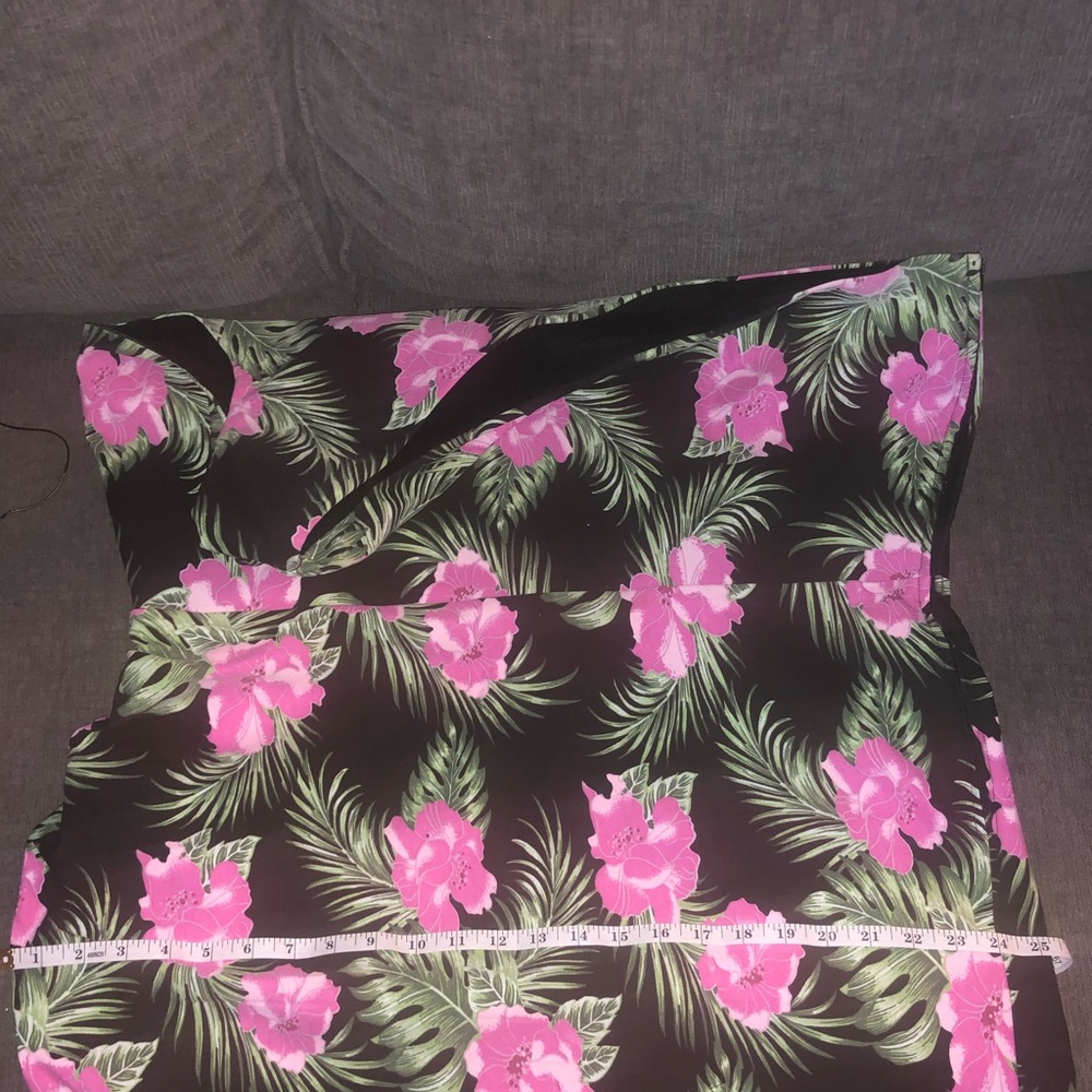 Pin Up Girl Clothing Couture Vivien Dress - Picture 7 of 9